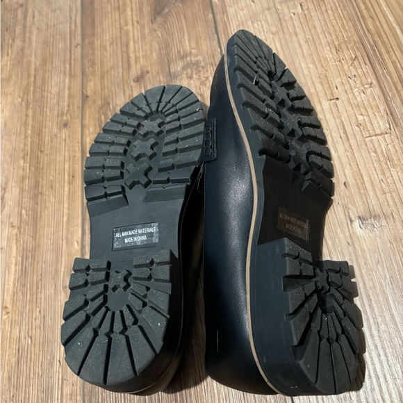 🌿Loafers🌿 - Picture 5 of 5